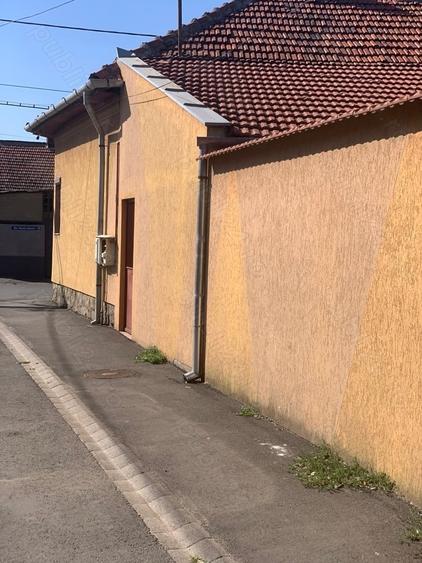 Casă cu 2 camere în Drăgășani