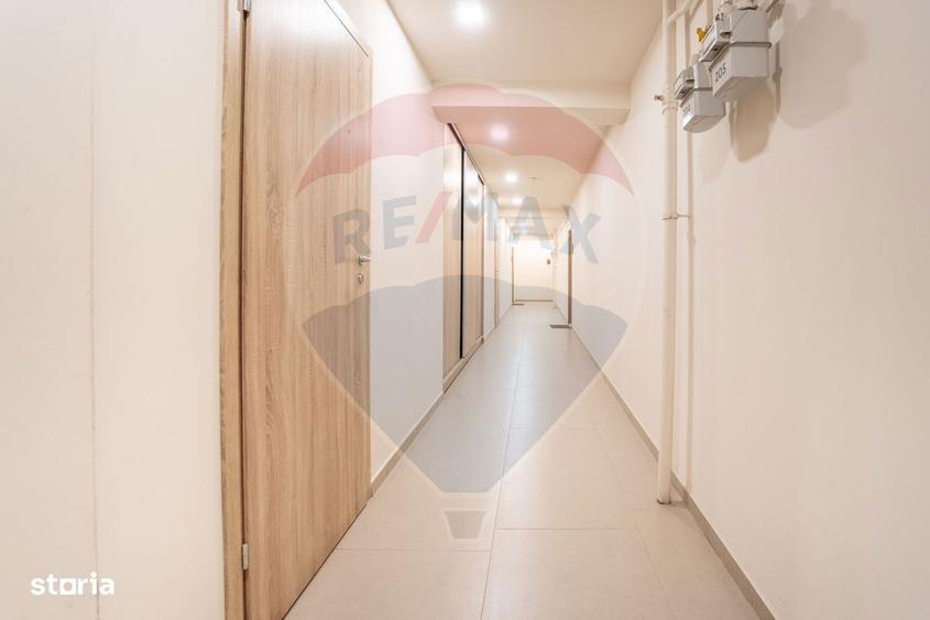Apartament cu 2 camere, mobilat în Tractorul