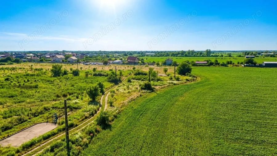 Teren de 3900 mp, în Central