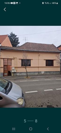 Casă cu 4 camere în Exterior Vest