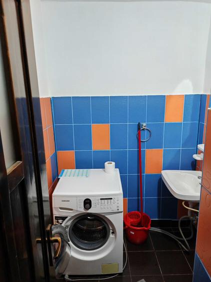 Inchiriez apartament 3 camere Rogerius - 2