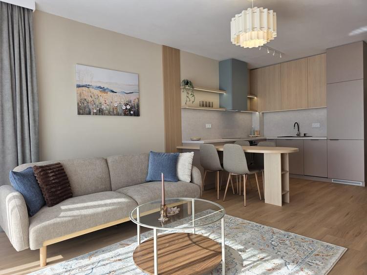 Apartament cu 2 camere decomandat în Bulgaria
