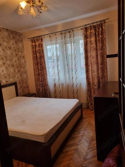 Apartament cu 3 camere decomandat în Popa Șapcă