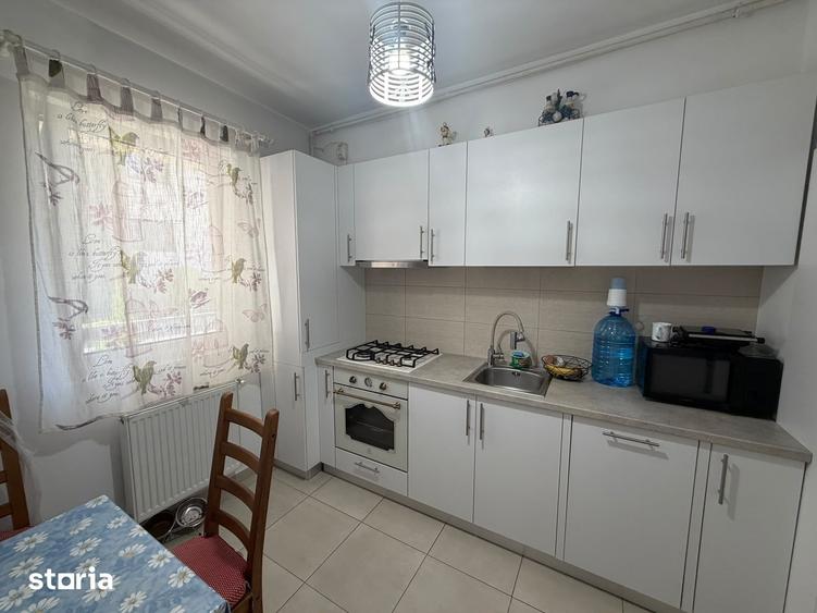 Apartament cu 2 camere decomandat, mobilat în Dobroești