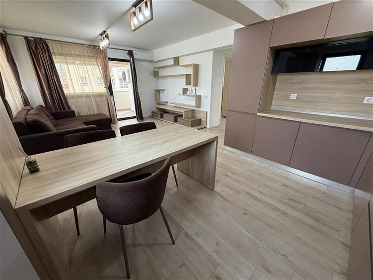 Apartament cu 2 camere decomandat în Ștefan cel Mare