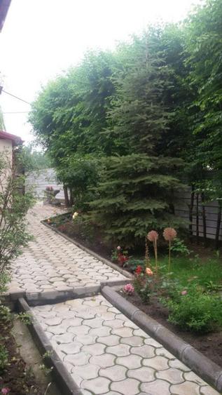 Casă cu 4 camere cu Teren 900 Mp în Central