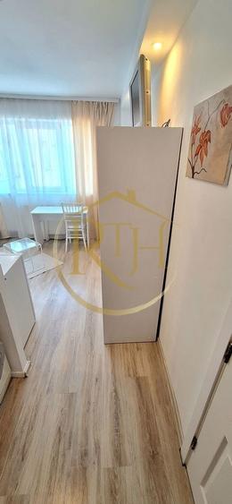 Garsonieră semidecomandată, mobilată în Complex Studențesc