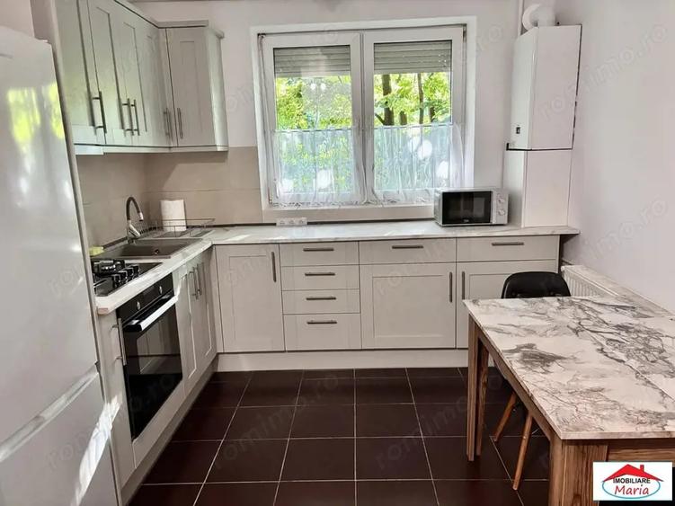 Apartament cu 3 camere în Careiului