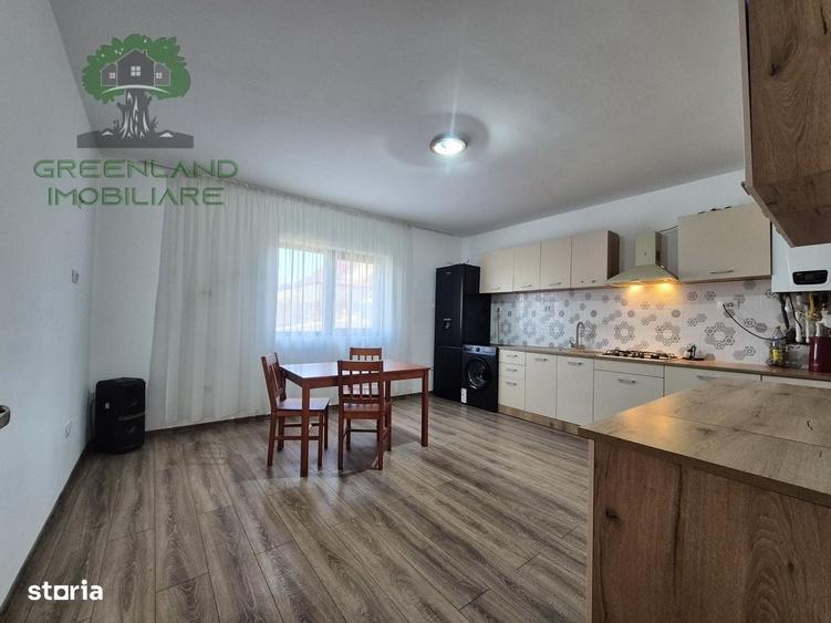 Casă cu 4 camere în Ciurbești