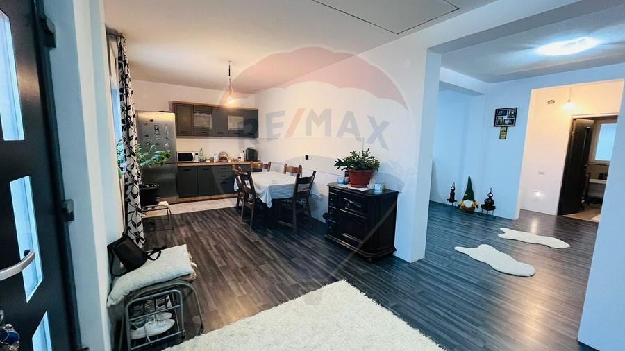 Casă cu 4 camere cu Teren 538 Mp în Fughiu