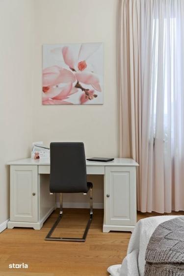 Apartament cu 4 camere, mobilat în Unirii