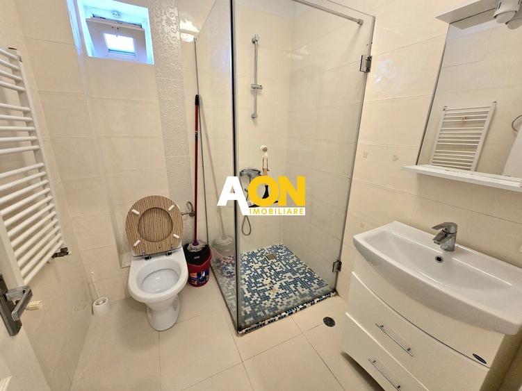 Apartament cu 2 camere decomandat, mobilat în Central