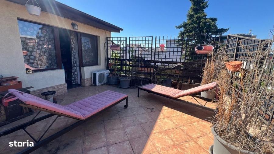 Casă cu 4 camere decomandat cu Teren 130 Mp în Central