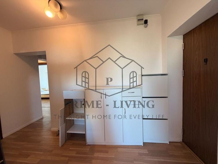 Apartament cu 3 camere, mobilat în Unirii