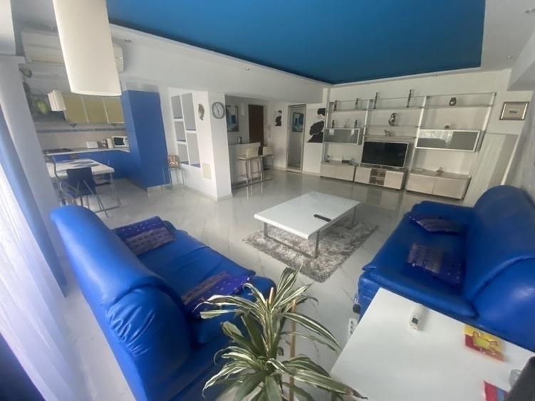 Apartament cu 3 camere decomandat, mobilat în Unirii