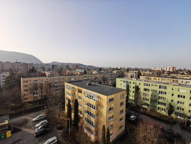Apartament cu 2 camere semidecomandat în Astra