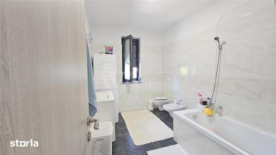 Casă cu 4 camere cu Teren 538 Mp în Măgura