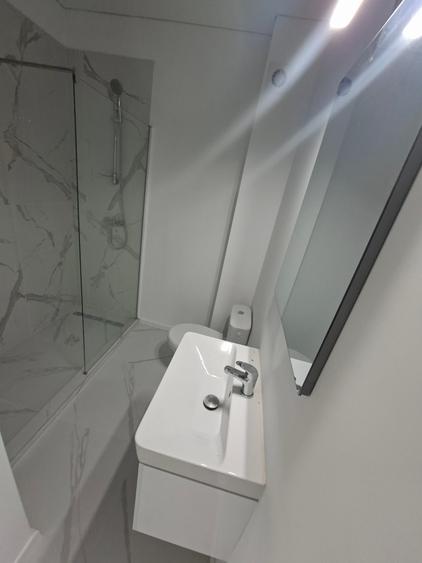 Apartament cu 2 camere semidecomandat în Est