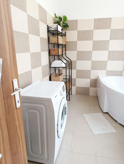 Apartament cu 2 camere semidecomandat în Florești