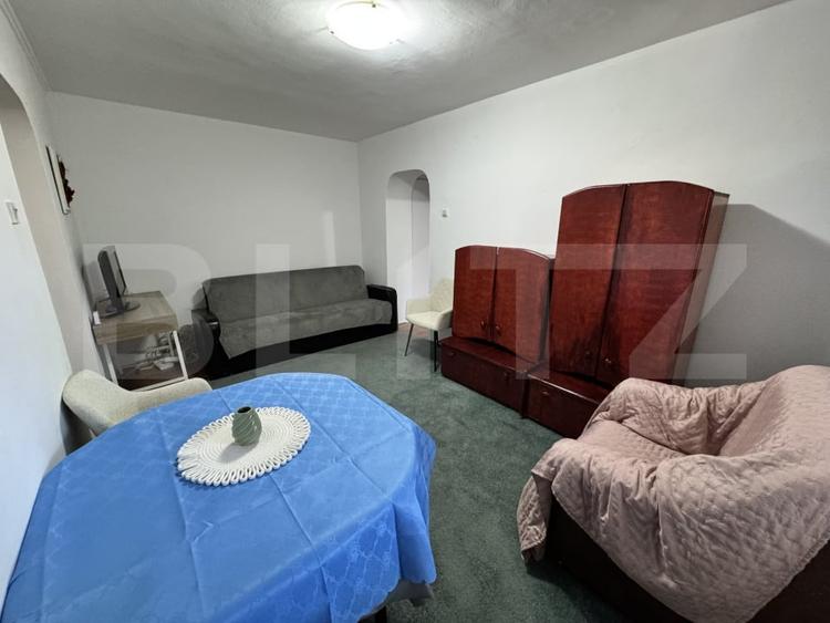 Apartament cu 2 camere de închiriat, zonă centrală - 5