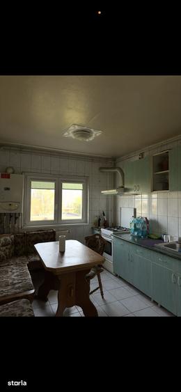 Apartament cu 3 camere în Militari