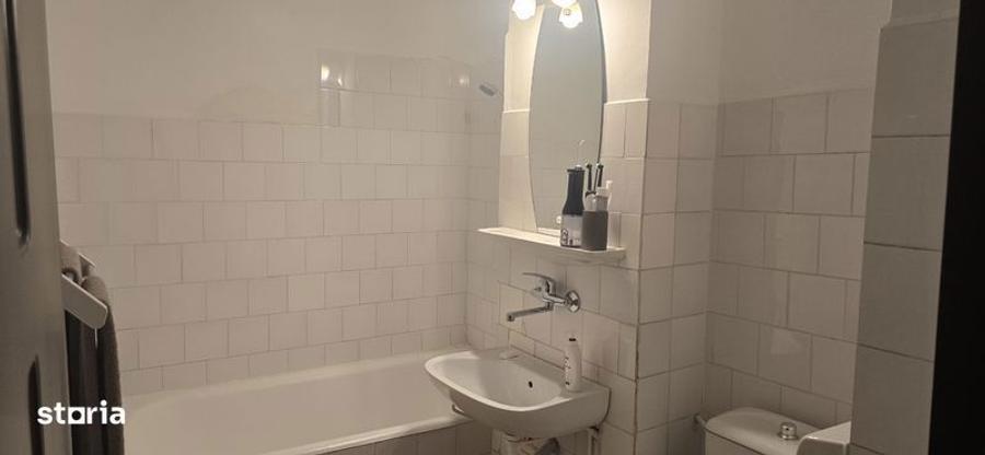 Vand apartament 2 camere semi decomandat et 4. Zona mico 3 - 1