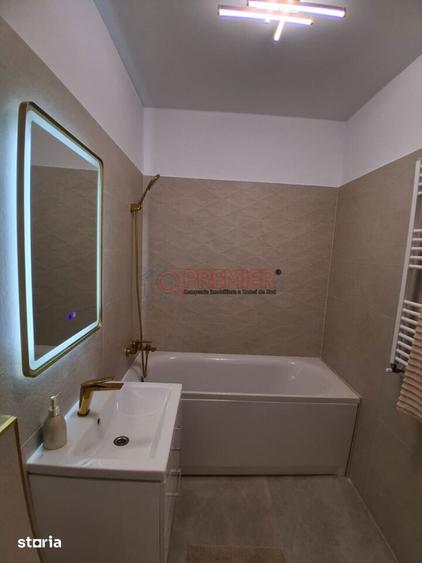 Apartament cu 3 camere în Central — fotografia 1