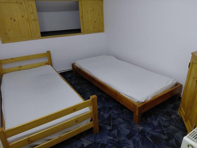 Casa de inchiriat 10-20 locuri pentru muncitori! - 4