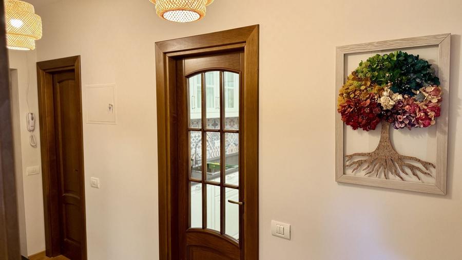Apartament cu 2 camere decomandat, mobilat în Drumul Taberei