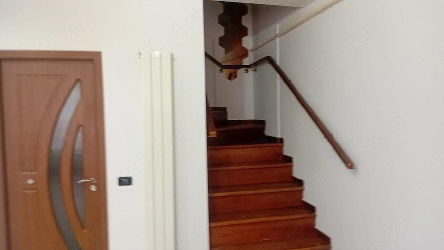 Apartament cu 3 camere decomandat în UTA