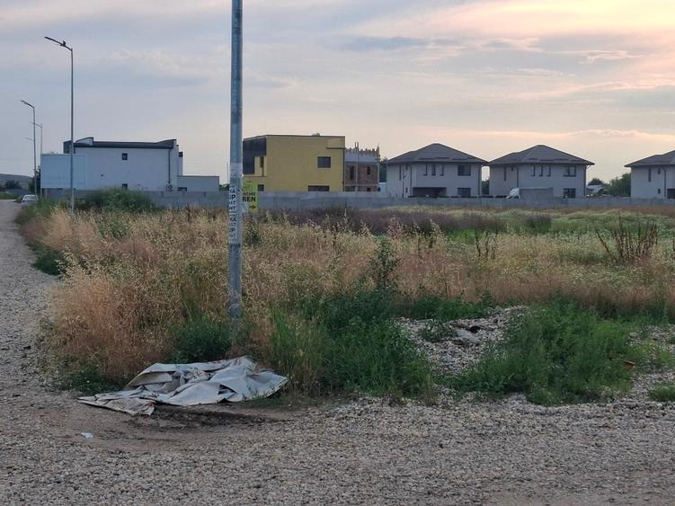 Teren Construcții intravilan de 496 mp, în Berceni