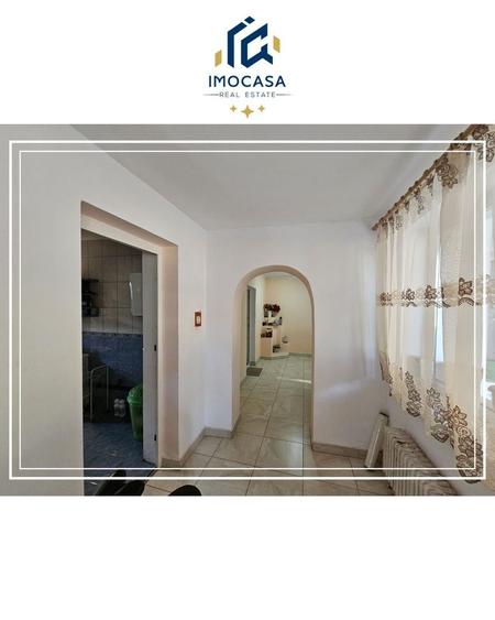 Casă individuală cu 4 camere cu Canalizare în Mocrea