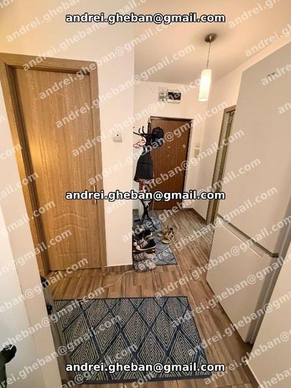 Apartament cu 3 camere semidecomandat, mobilat în Drumul Taberei