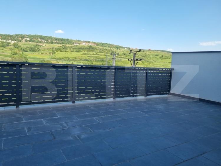 Duplex cu 4 camere cu Teren 500 Mp în Popești