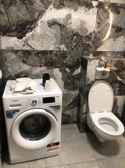 Apartament cu 2 camere semidecomandat în Europa