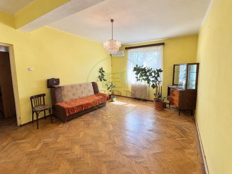 Apartament cu 2 camere decomandat în Rahova