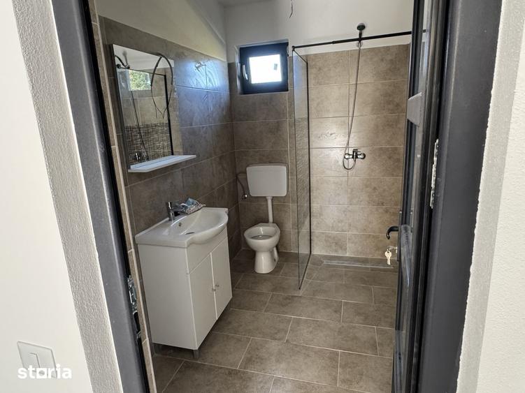 Casă cu 3 camere cu Teren 600 Mp în Central