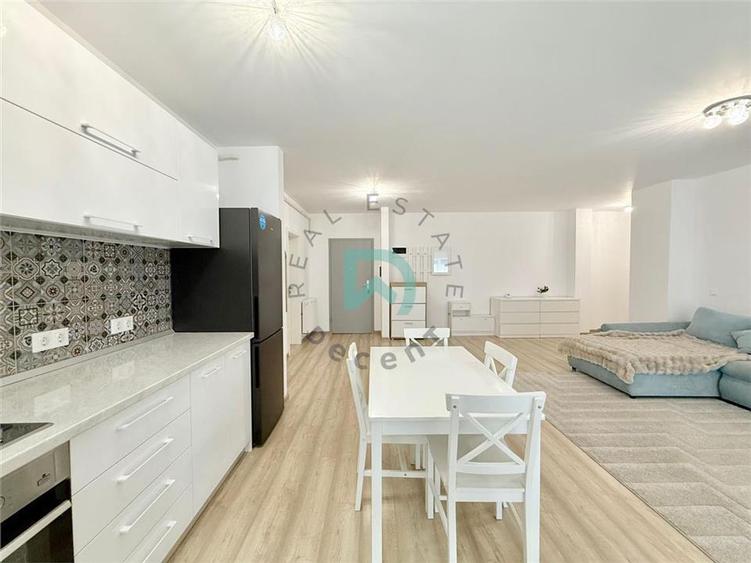 Apartament cu 3 camere decomandat în Avantgarden