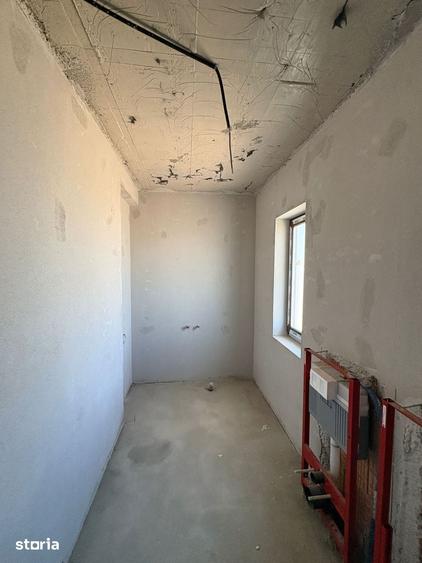 Casă cu 5 camere decomandat cu Teren 307 Mp în Giroc