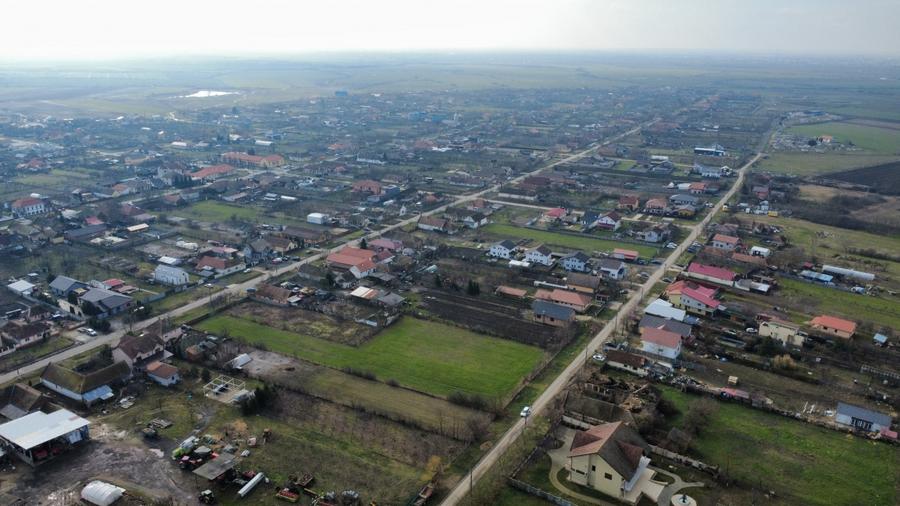 Teren Construcții intravilan de 1095 mp, în Bucovăț (Remetea Mare)