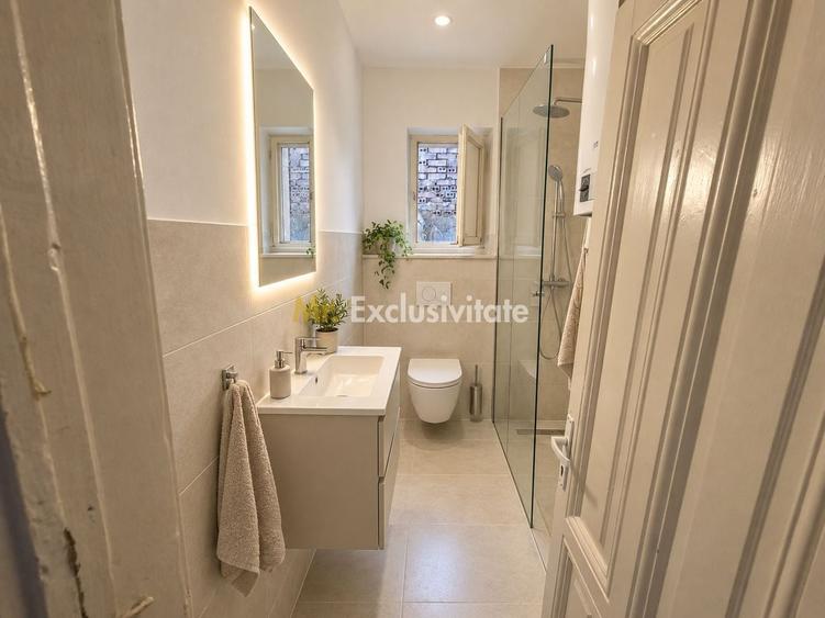 Apartament cu 3 camere decomandat în Amzei
