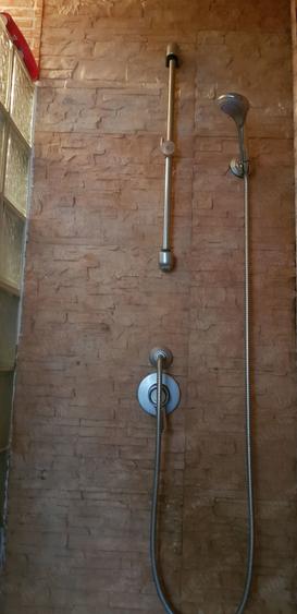 Casă cu 6 camere cu Teren 267 Mp în Cantemir
