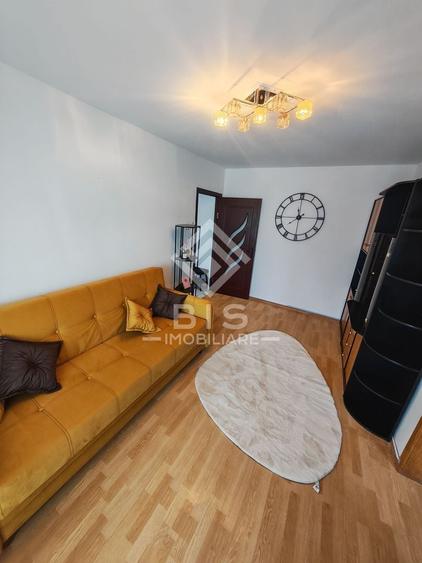 Apartament cu 2 camere semidecomandat în Decebal