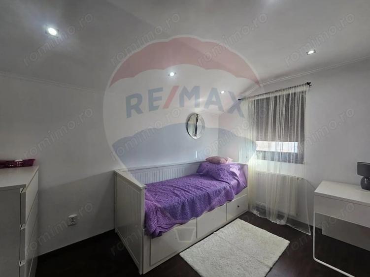 Casă cu Teren 350 Mp în Central