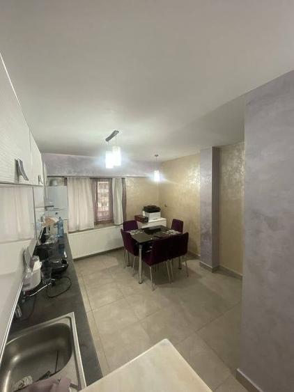 Apartament cu 3 camere decomandate, confort I, 62 mp, etaj intermediar, finisat modern, mobilat si u - 4