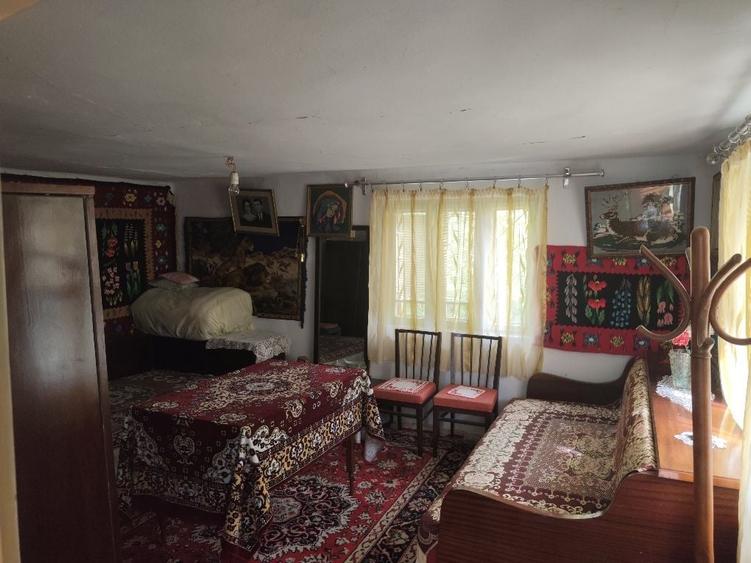 Casă cu 2 camere în Malu cu Flori
