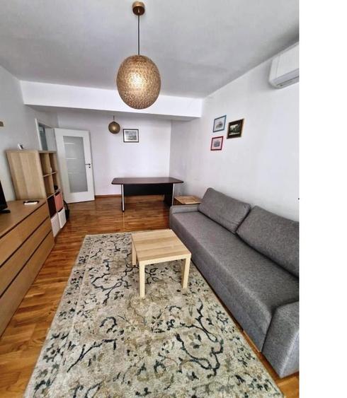Apartament cu 2 camere decomandat în Baicului