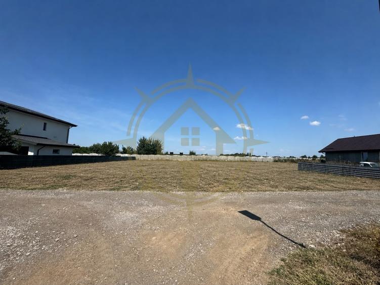 Teren Construcții intravilan de 514 mp, în Crevedia