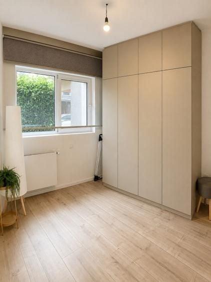 Apartament cu 3 camere decomandat în Floreasca