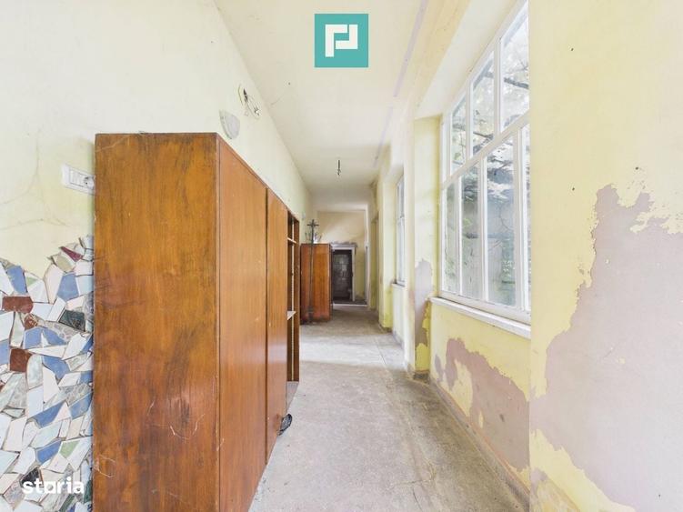 Casă cu 4 camere în Buteni